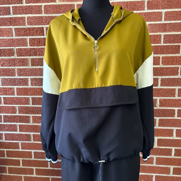 Zara Olive Green & Black Hoodie with Matching Black Jogger Pants Women Size XS - Picture 8 of 15